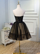 Sweetheart Neck Short Black Lace Semi Formal Prom Dresses, Short Black Lace Graduation Homecoming Dresses